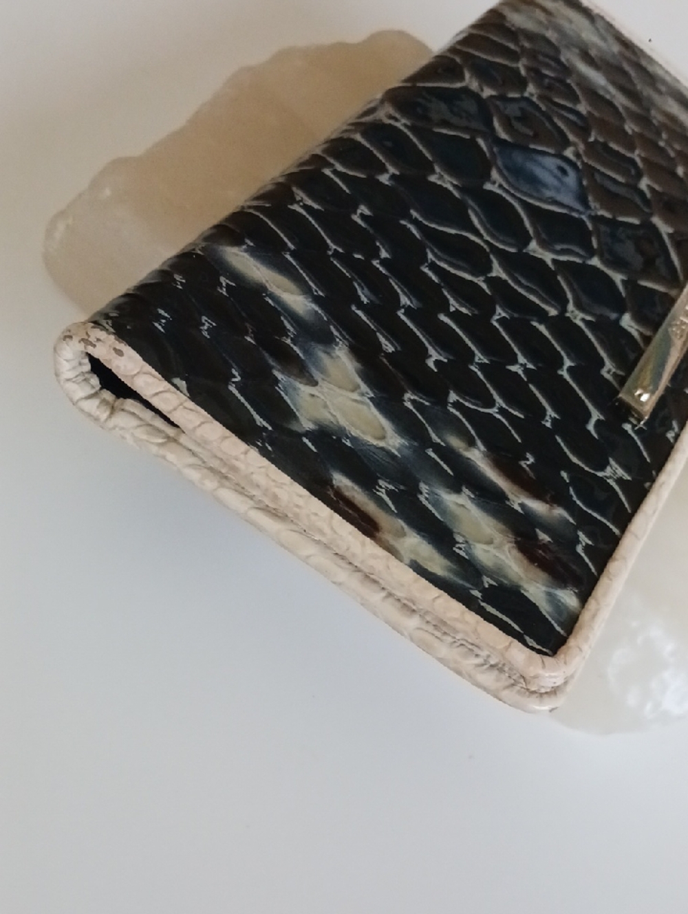 Brahmin Ady Wallet - Picture 8 of 12